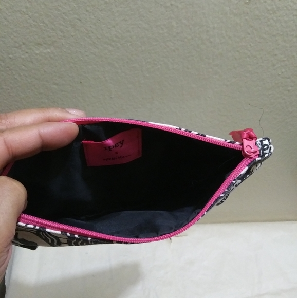 Ipsy Cosmetic Bag - Picture 5 of 16